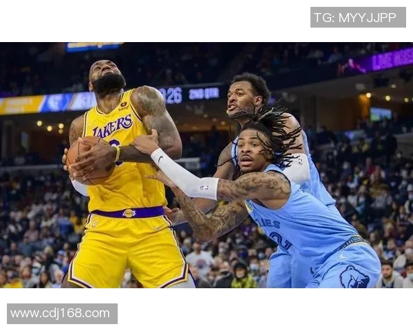 拳怕少壮!湖人五首发正负值感人 被火箭生力军锤爆 拳怕少壮!湖人五首发正负值感人 被火箭生力军锤爆